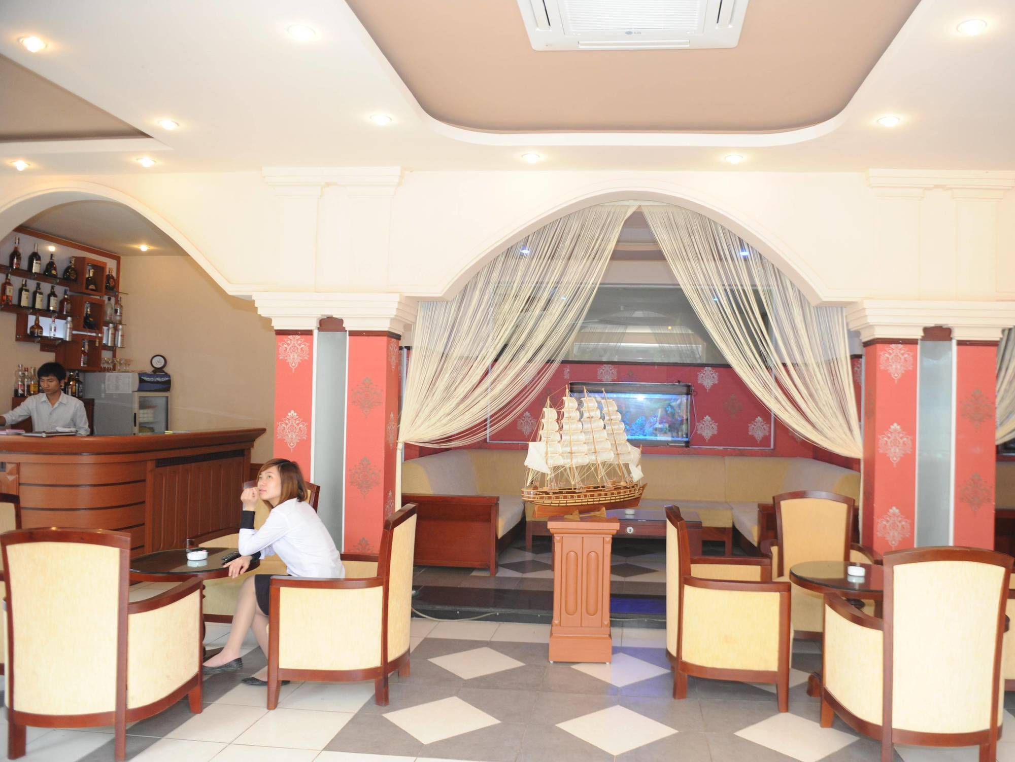 Hoa Phuong Hotel هاي فونج المظهر الخارجي الصورة
